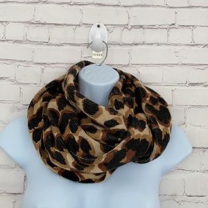 Liz Claiborne leopard print wrap scarf